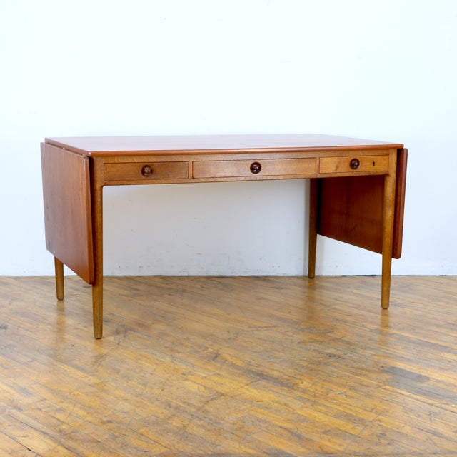 Tables & Desks | PIECEMEAL